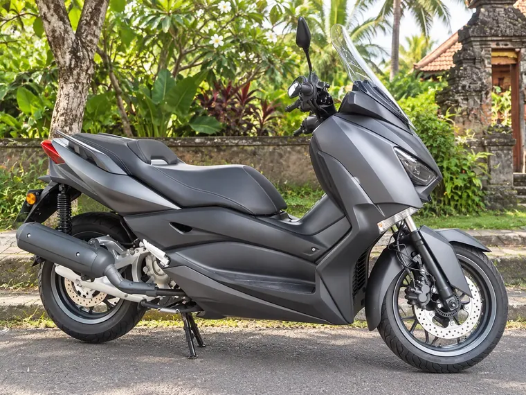 Yamaha XMAX 250